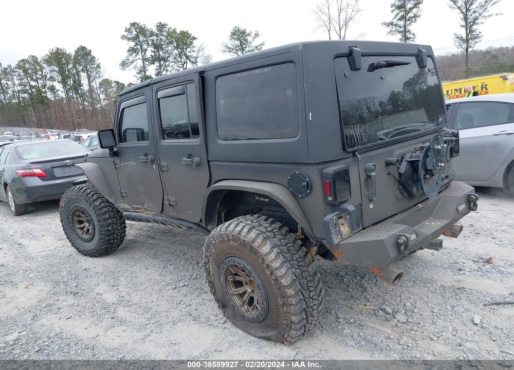 2013 JEEP WRANGLER UNLIMITED SAHARA VIN: 1C4BJWEG0DL574679