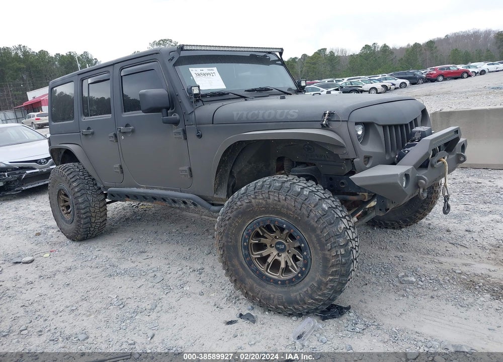 2013 JEEP WRANGLER UNLIMITED SAHARA VIN: 1C4BJWEG0DL574679
