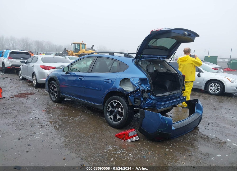 2020 SUBARU CROSSTREK PREMIUM VIN: JF2GTAEC6L8261302