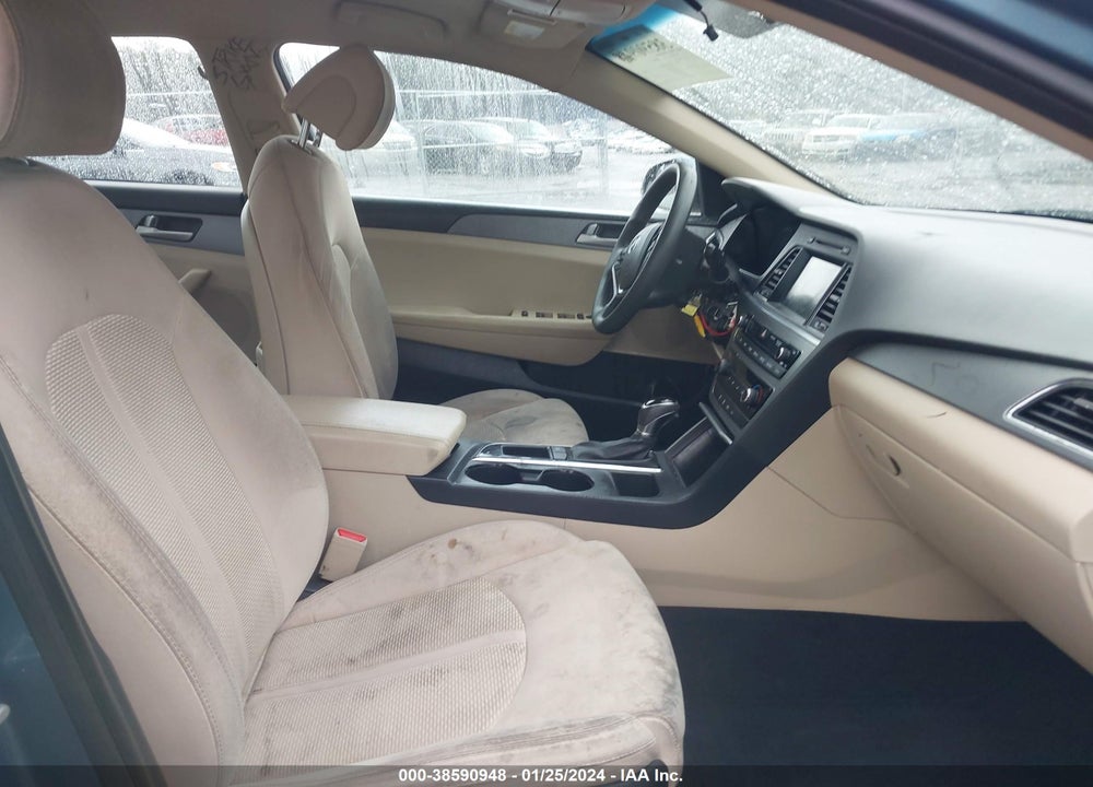2017 HYUNDAI SONATA SE VIN: 5NPE24AF3HH515244