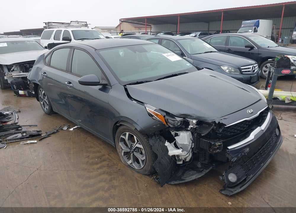 2019 KIA FORTE LXS VIN: 3KPF24AD8KE113847
