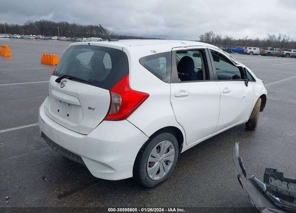 2018 NISSAN VERSA NOTE SV VIN: 3N1CE2CP1JL354670
