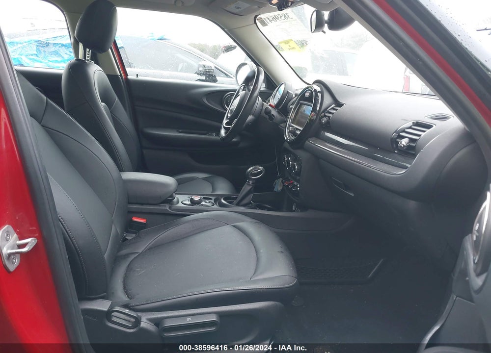 2018 MINI CLUBMAN COOPER VIN: WMWLN5C57J2E34067