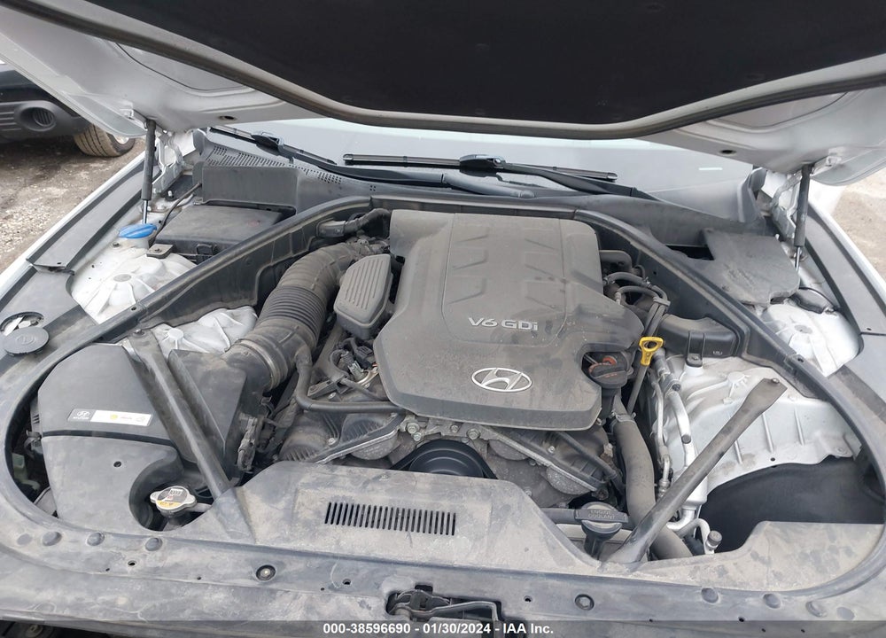 2015 HYUNDAI GENESIS 3.8 VIN: KMHGN4JE1FU073103