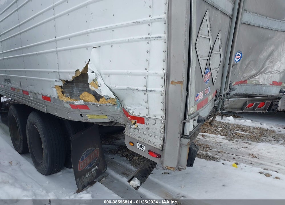 2016 UTILITY TRAILER MFG TRAILER VIN: 1UYVS2532GM513432