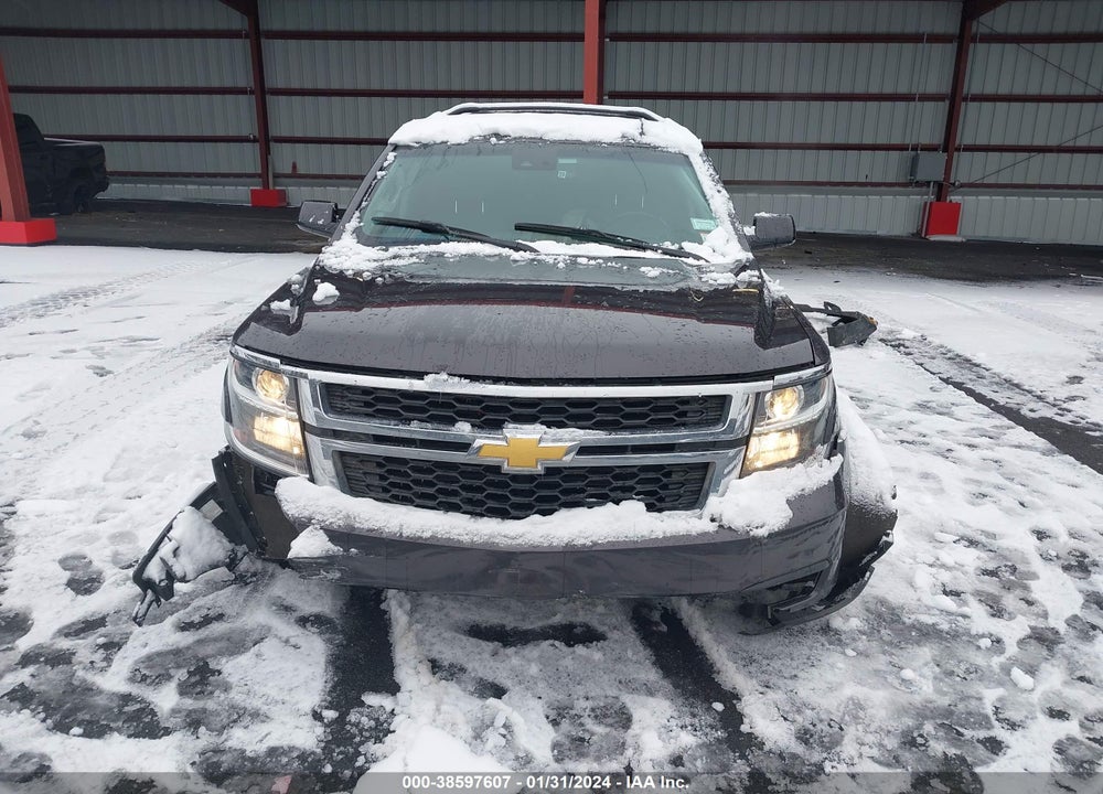 2018 CHEVROLET SUBURBAN LT VIN: 1GNSKHKC5JR262366