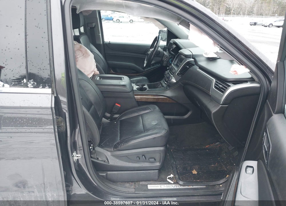 2018 CHEVROLET SUBURBAN LT VIN: 1GNSKHKC5JR262366