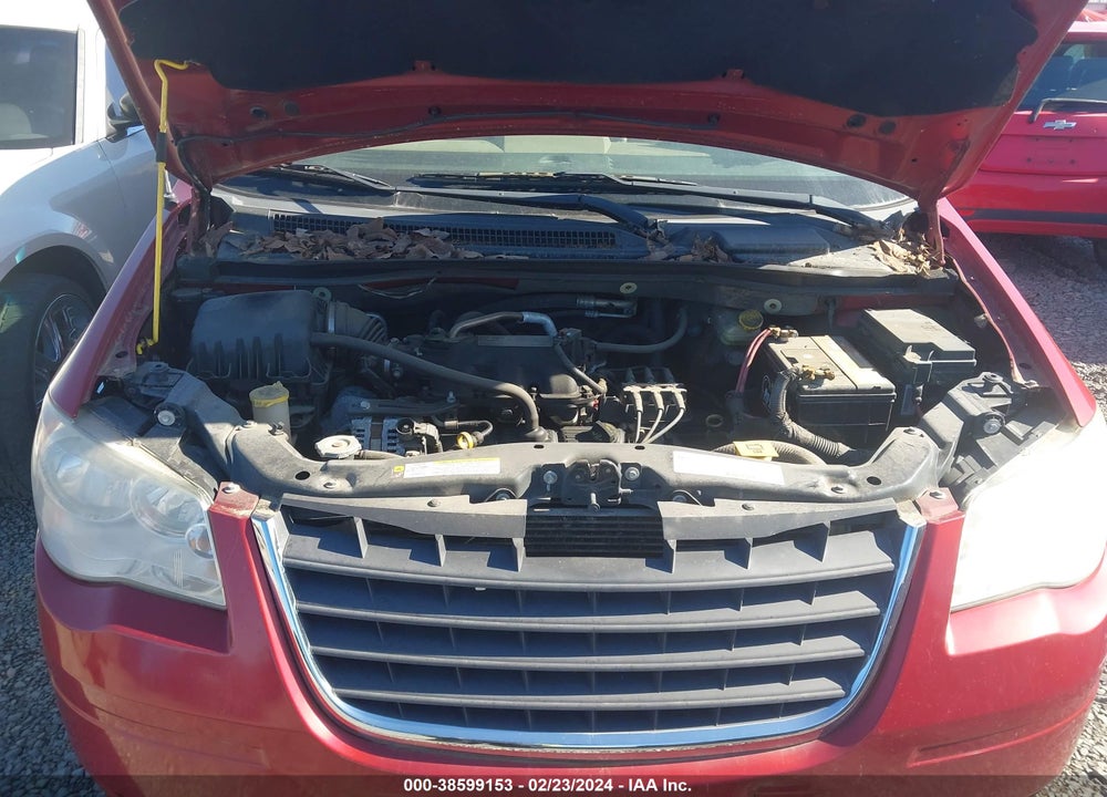 2008 CHRYSLER TOWN & COUNTRY LX VIN: 2A8HR44H88R600386