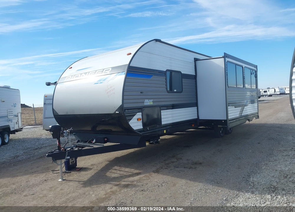 2023 HEARTLAND PIONEER SERIES M-BH2 VIN: 5SFPB322XPE525909