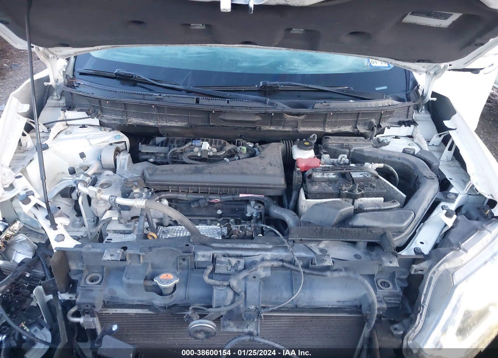 2015 NISSAN ROGUE SL VIN: 5N1AT2MT9FC812220