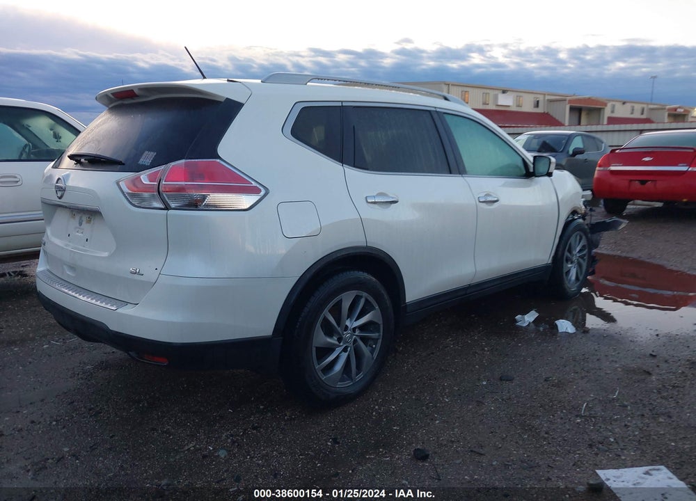 2015 NISSAN ROGUE SL VIN: 5N1AT2MT9FC812220
