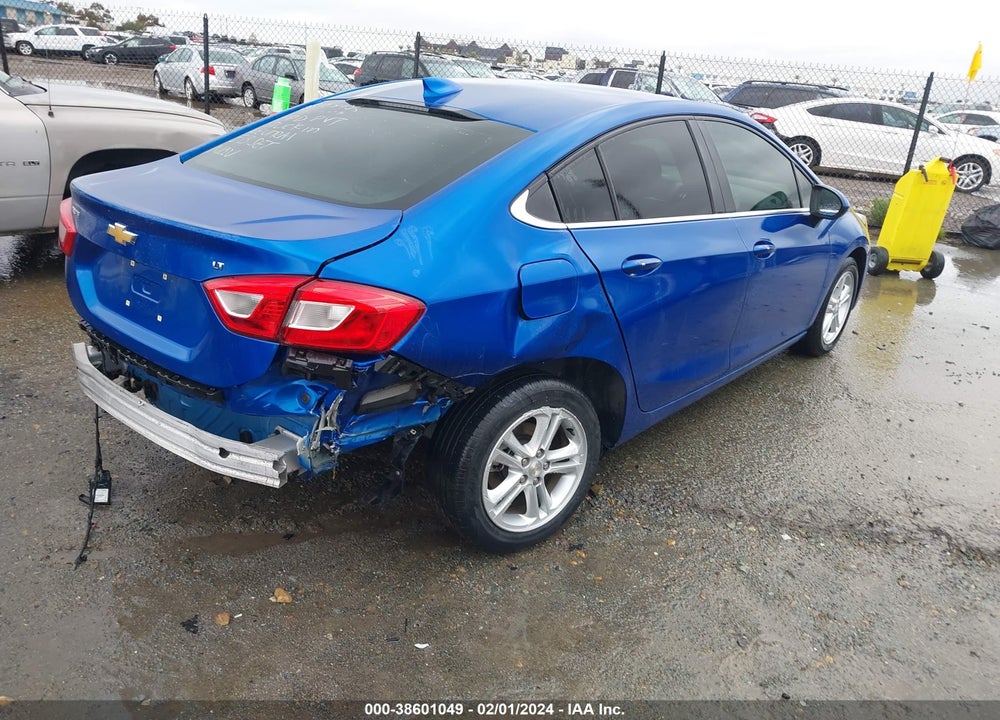 2018 CHEVROLET CRUZE LT AUTO VIN: 1G1BE5SM5J7235552
