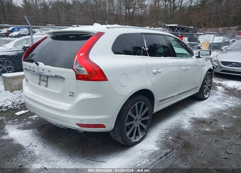 2017 VOLVO XC60 T6 INSCRIPTION VIN: YV449MRU8H2211142