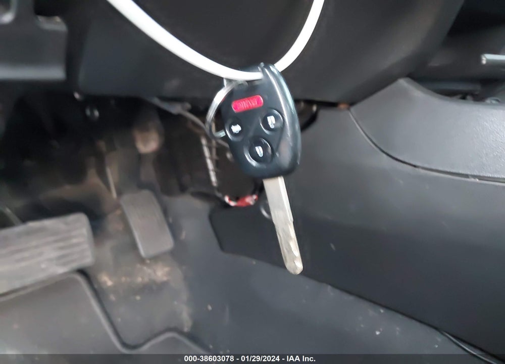 2013 HONDA CIVIC LX VIN: 2HGFG3B5XDH510410