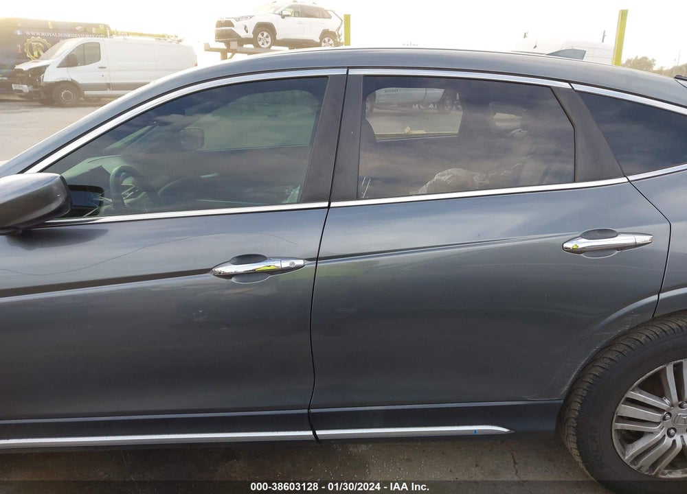 2013 HONDA CROSSTOUR EX-L VIN: 5J6TF3H50DL005937
