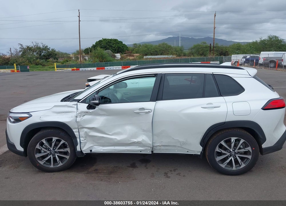 2023 TOYOTA COROLLA CROSS XLE VIN: 7MUDAAAG9PV065295