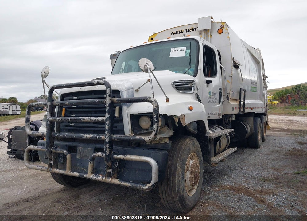 2013 FREIGHTLINER 114SD VIN: 1FVHG3DV6DDBX1430