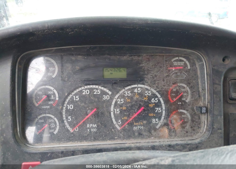 2013 FREIGHTLINER 114SD VIN: 1FVHG3DV6DDBX1430
