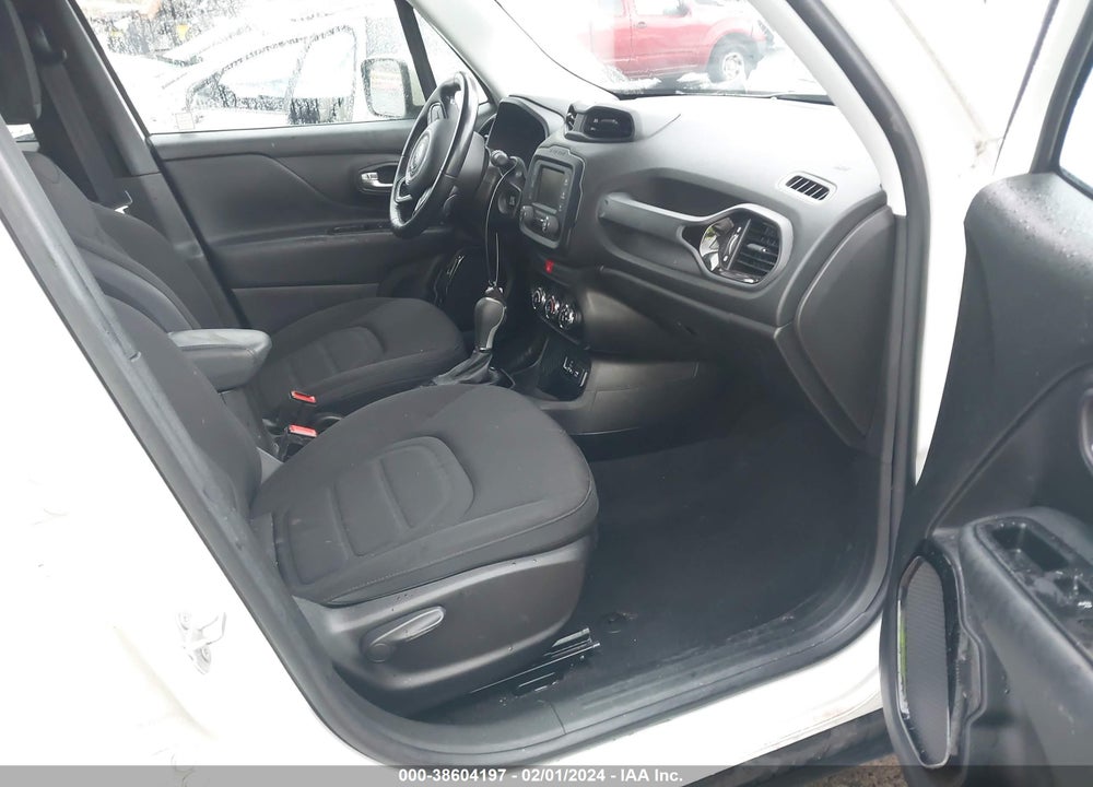 2017 JEEP RENEGADE LATITUDE VIN: ZACCJABB1HPG47690