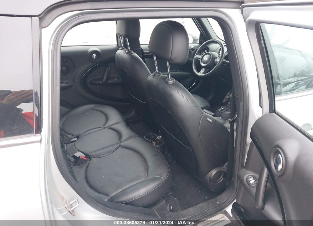 2016 MINI COUNTRYMAN COOPER S VIN: WMWZC5C57GWU01245