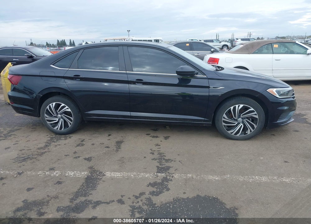 2020 VOLKSWAGEN JETTA 1.4T SEL VIN: 3VWEB7BU0LM057631