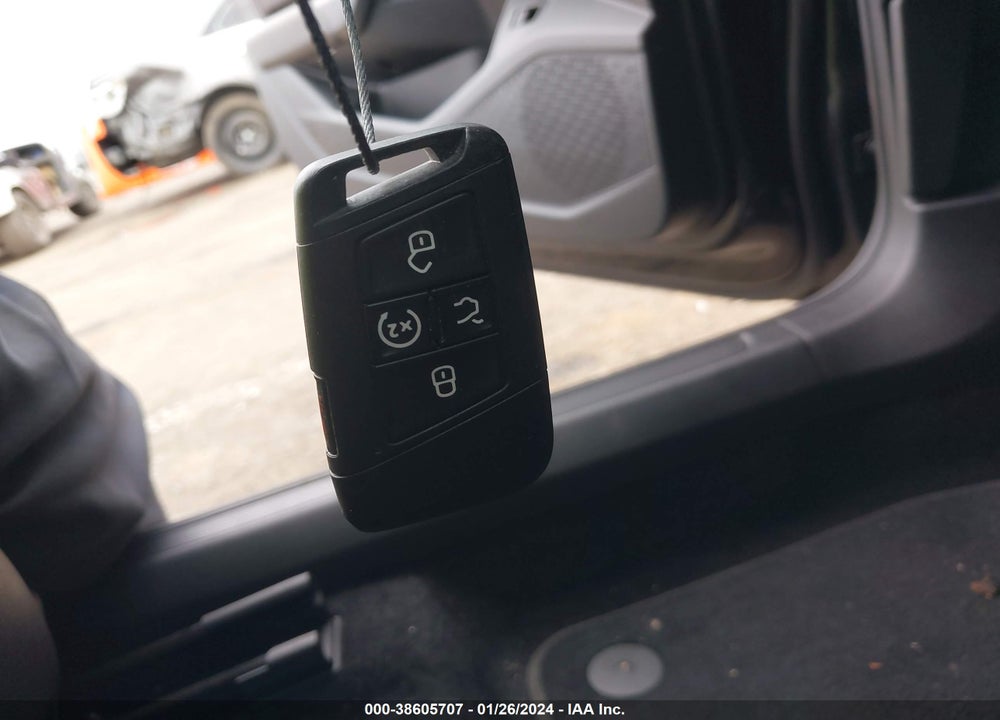 2020 VOLKSWAGEN JETTA 1.4T SEL VIN: 3VWEB7BU0LM057631