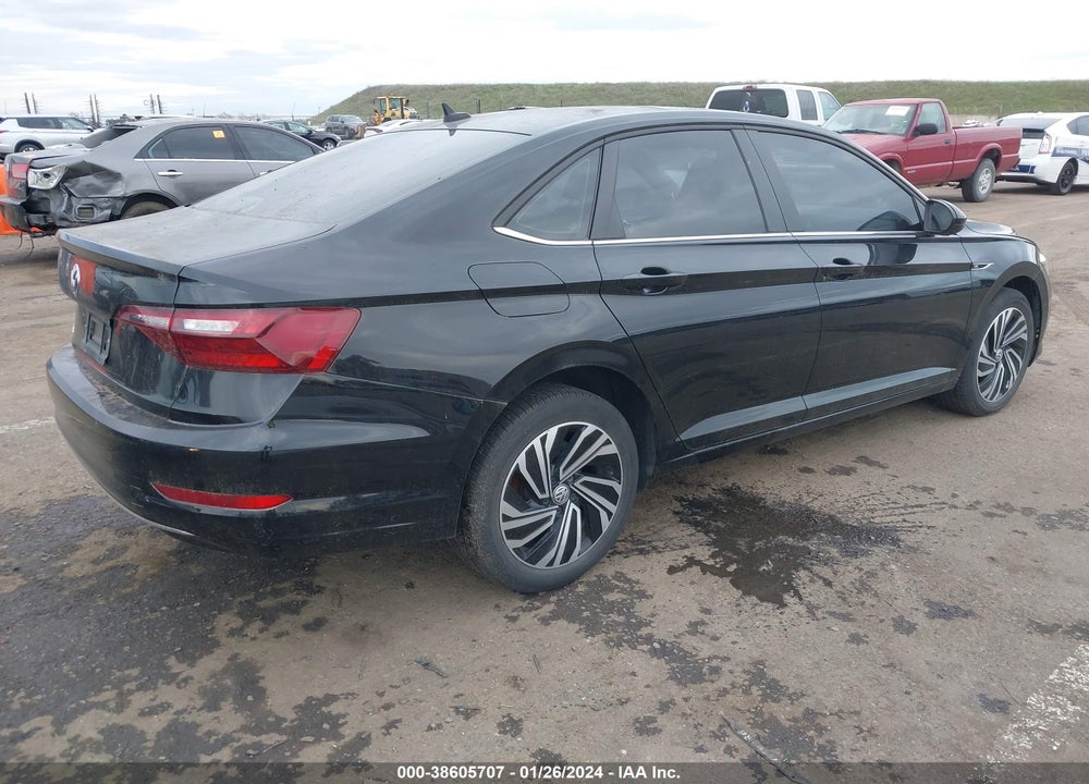 2020 VOLKSWAGEN JETTA 1.4T SEL VIN: 3VWEB7BU0LM057631