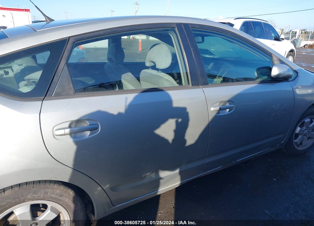 2005 TOYOTA PRIUS VIN: JTDKB20U757040284