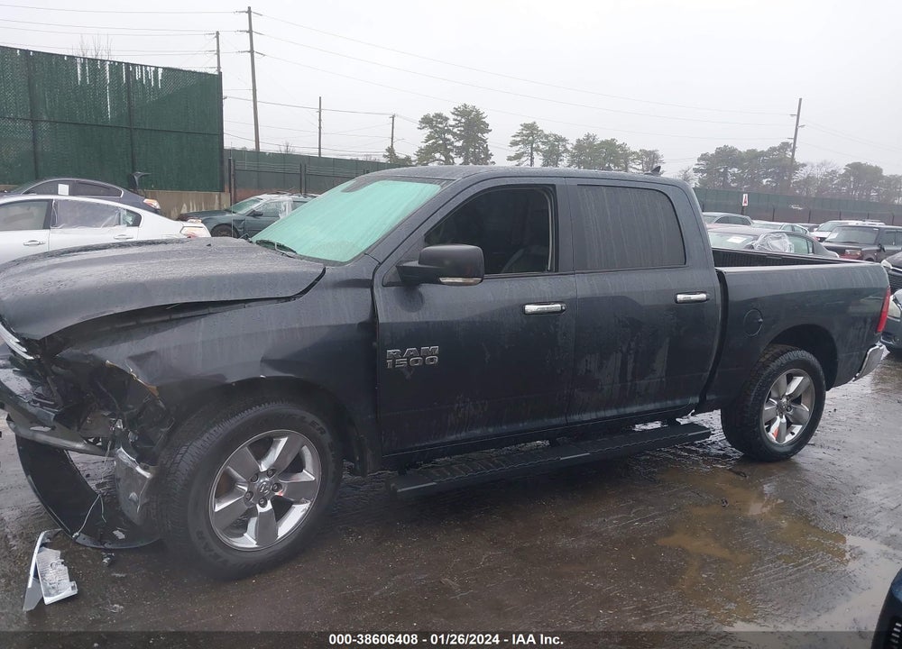 2017 RAM 1500 BIG HORN 4X4 5'7 BOX VIN: 1C6RR7LG2HS829125
