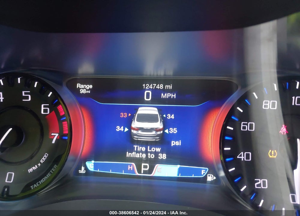 2016 CHRYSLER 200 S VIN: 1C3CCCBB4GN115609