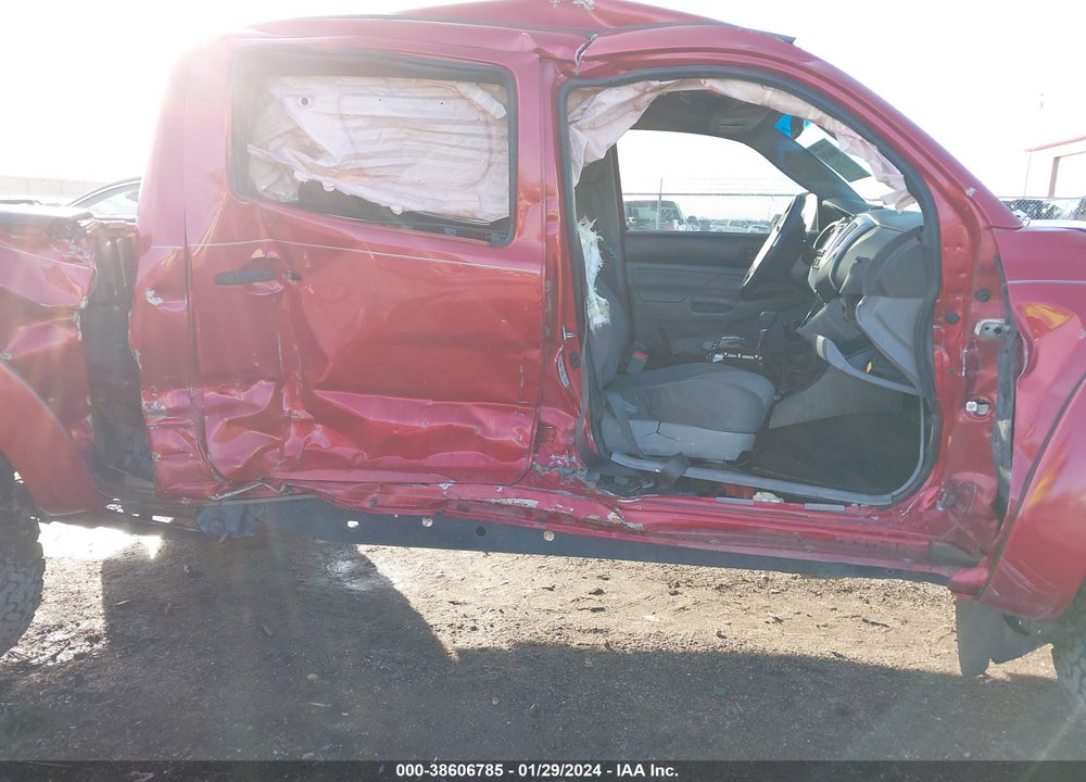 2014 TOYOTA TACOMA BASE V6 VIN: 3TMLU4EN6EM141916