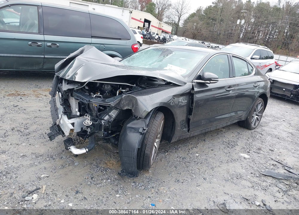 2023 GENESIS G70 2.0T AWD VIN: KMTG34TA4PU131230