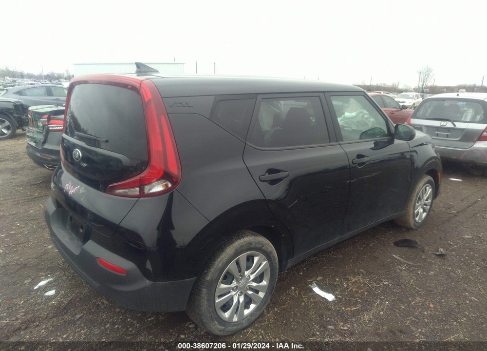 2021 KIA SOUL LX VIN: KNDJ23AU2M7787225