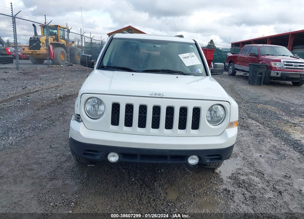 2015 JEEP PATRIOT LATITUDE VIN: 1C4NJRFB9FD271754