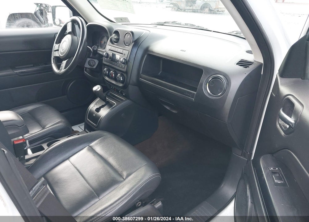 2015 JEEP PATRIOT LATITUDE VIN: 1C4NJRFB9FD271754