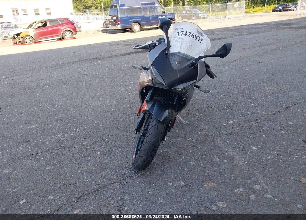 2017 HYOSUNG GD250R VIN: KM4EJ4289H1600399