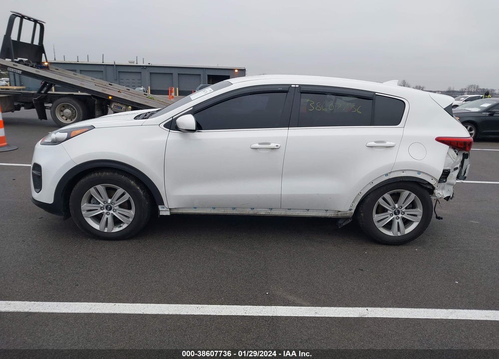 2019 KIA SPORTAGE LX VIN: KNDPM3AC9K7516820