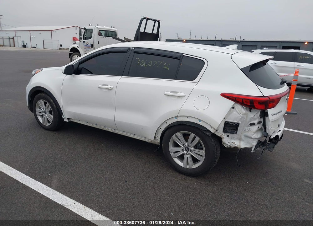 2019 KIA SPORTAGE LX VIN: KNDPM3AC9K7516820
