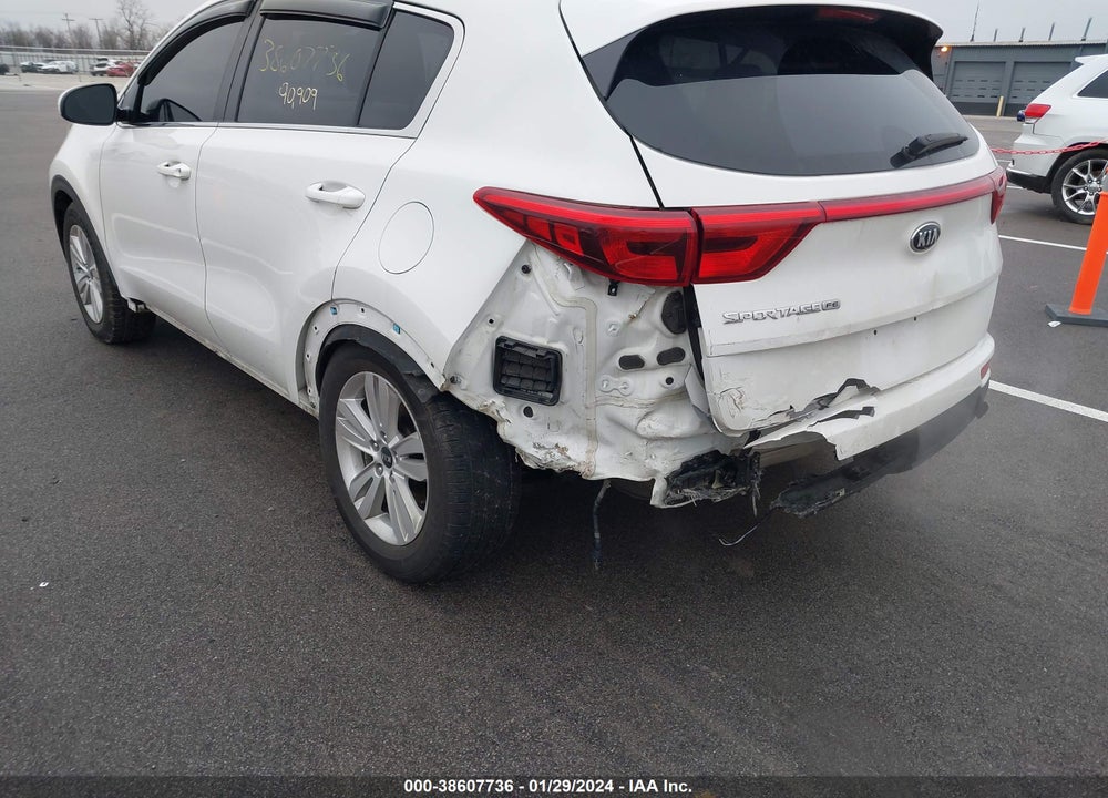 2019 KIA SPORTAGE LX VIN: KNDPM3AC9K7516820