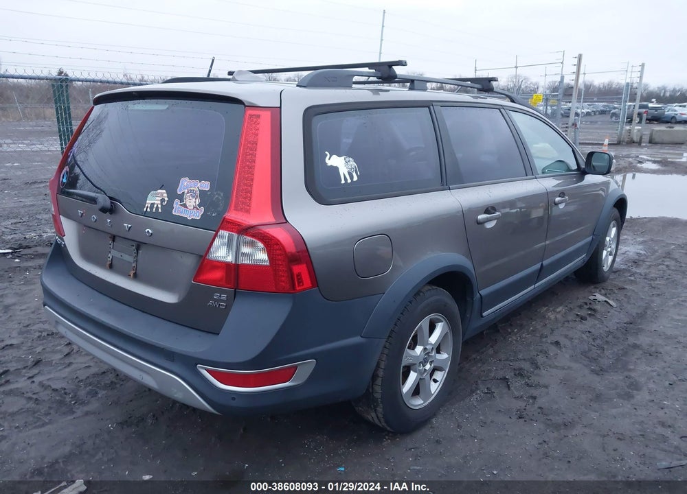 2008 VOLVO XC70 3.2 VIN: YV4BZ982281011710