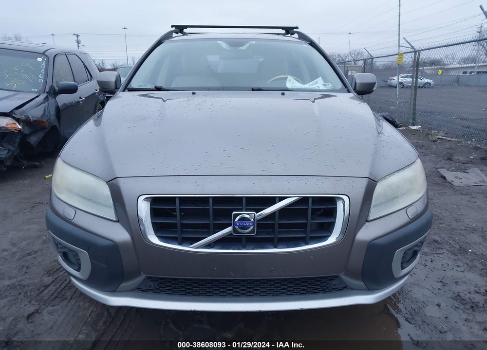 2008 VOLVO XC70 3.2 VIN: YV4BZ982281011710