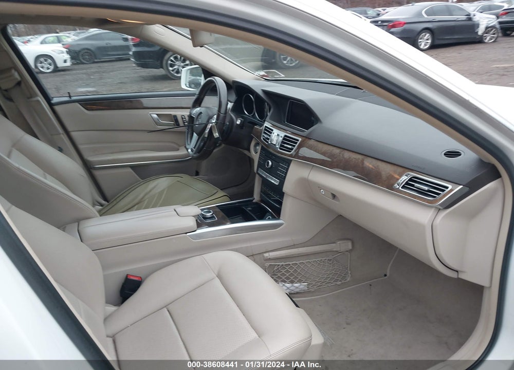 2016 MERCEDES-BENZ E 350 4MATIC VIN: WDDHF8JB6GB193596