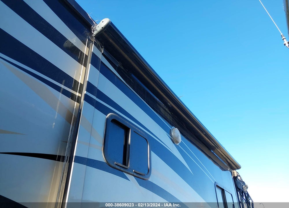 2007 FREIGHTLINER CHASSIS X LINE MOTOR HOME VIN: 4UZAB2DC87CY48713