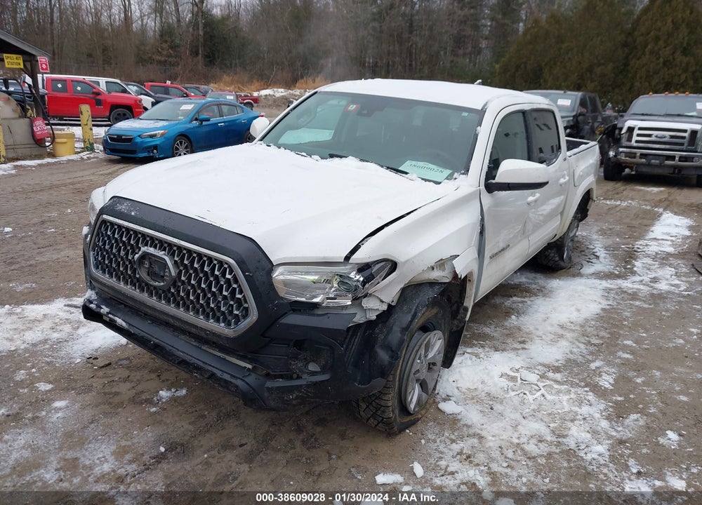 2019 TOYOTA TACOMA SR5 V6 VIN: 3TMCZ5AN0KM220622