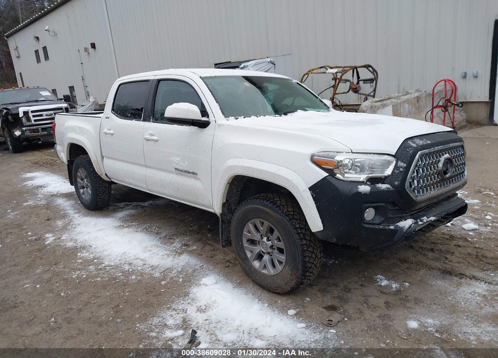 2019 TOYOTA TACOMA SR5 V6 VIN: 3TMCZ5AN0KM220622