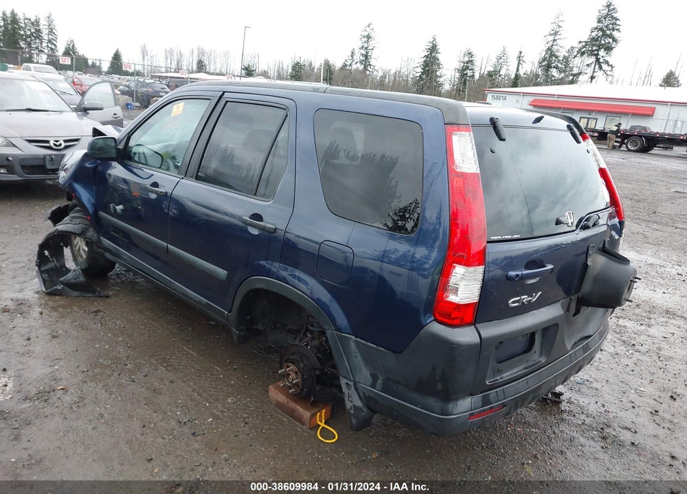 2005 HONDA CR-V VIN: SHSRD78805U308429