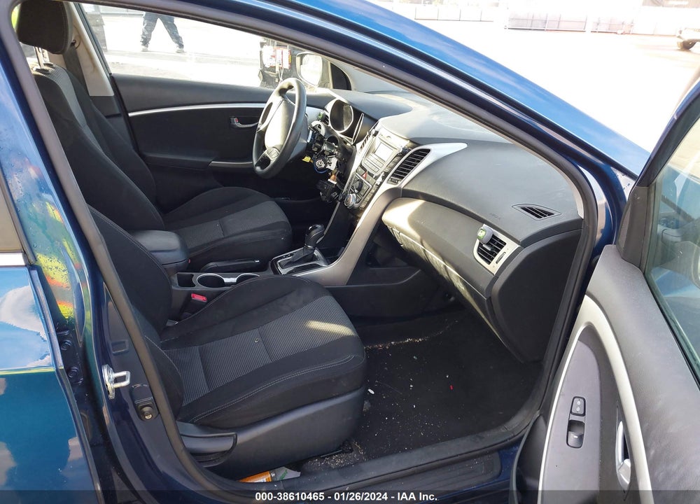 2015 HYUNDAI ELANTRA GT VIN: KMHD35LH5FU240195