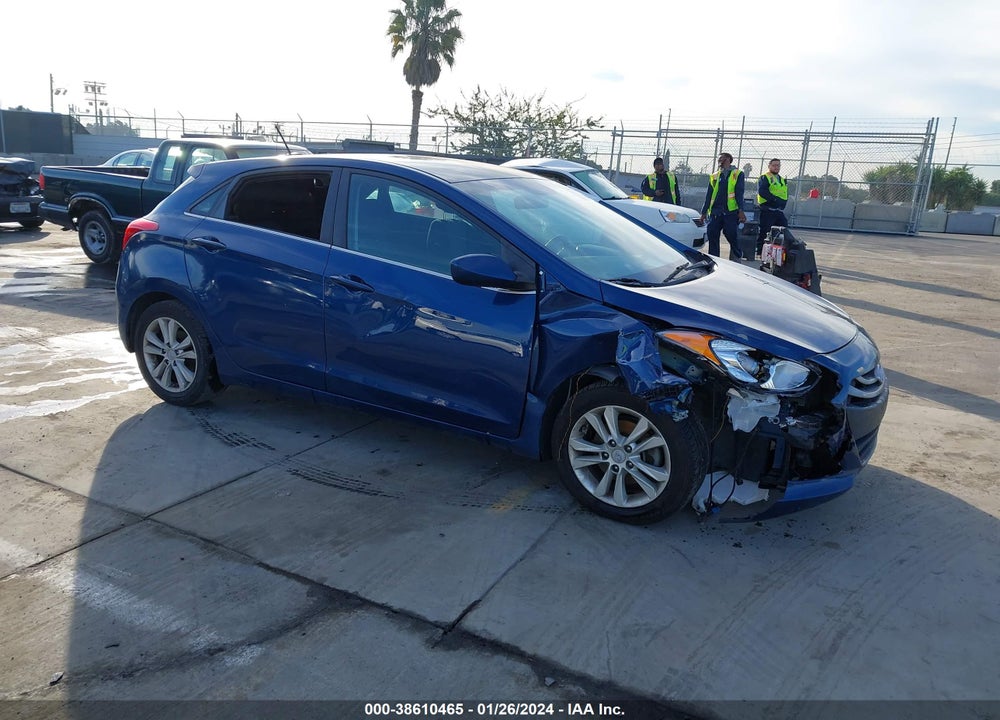 2015 HYUNDAI ELANTRA GT VIN: KMHD35LH5FU240195