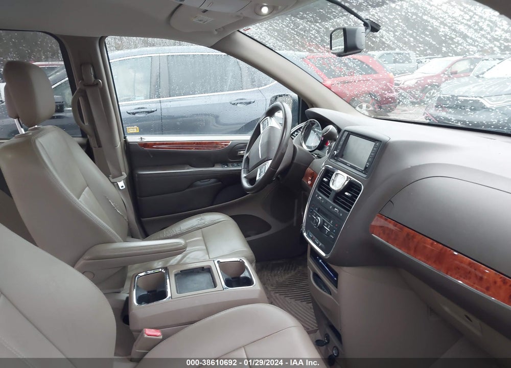 2015 CHRYSLER TOWN & COUNTRY TOURING VIN: 2C4RC1BG5FR596221