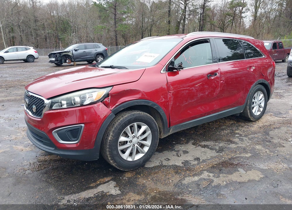2016 KIA SORENTO 2.4L LX VIN: 5XYPG4A3XGG046272